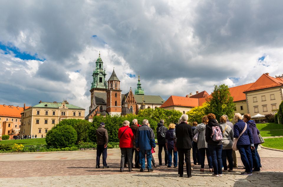 Krakow: Wawel Castle Guided Tour With Entry Tickets - Cancellation and Refund Policy