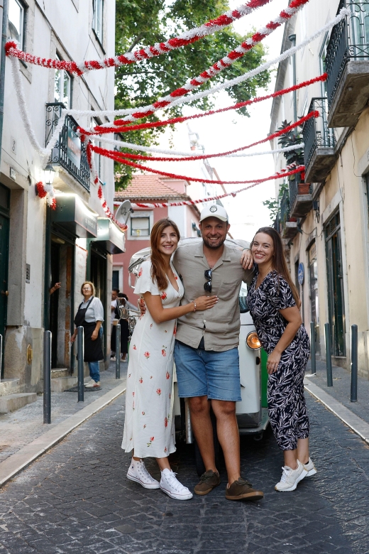 Lisbon: Private Guided Tour by Electric Tuk Tuk - Tour Considerations