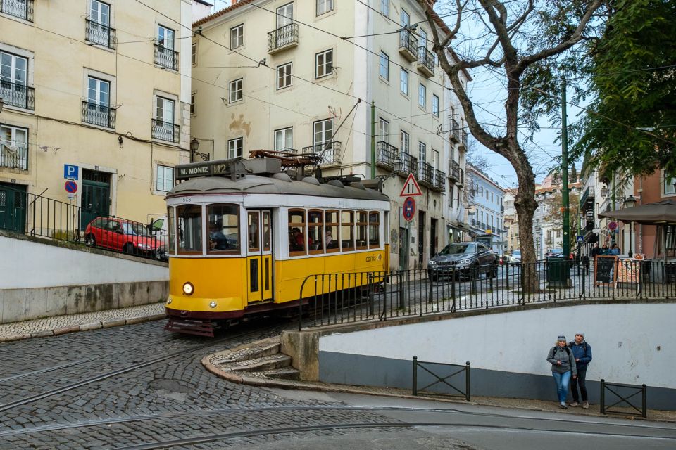 Lisbon: Private Morning Light Photography Tour - Inclusions and Important Information