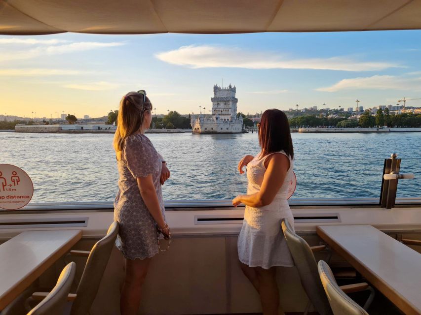 Lisbon: Tagus River Sunset Cruise With Welcome Drink - Booking and Cancellation Policy