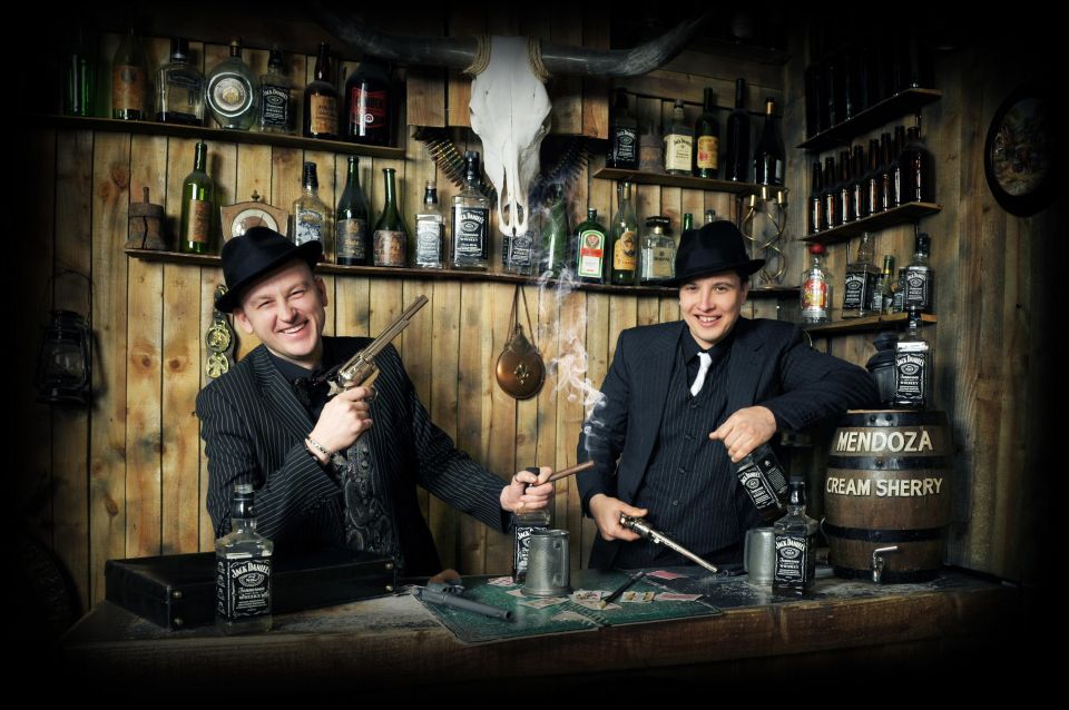 London, Camden: Old Time Eras Dress Up and Photo Shoot - What to Expect at the Photo Shoot