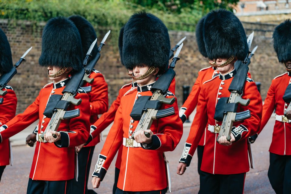 London: Changing of The Guard Tour - Tour Inclusions and Exclusions