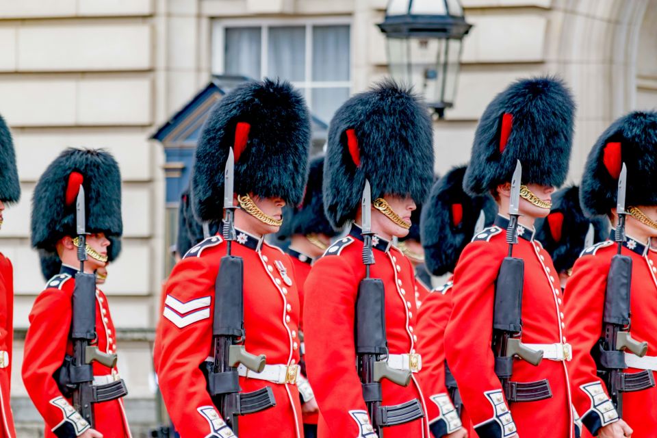 London: Full-Day Sightseeing Bus Tour With River Cruise - St. Pauls Cathedral