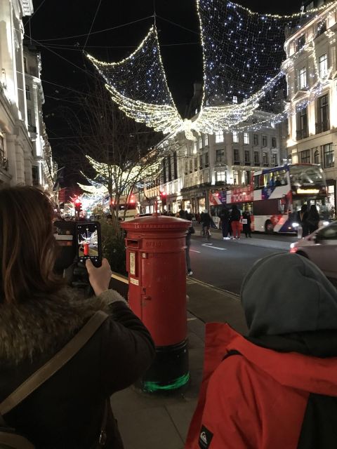 London: Magical Christmas Lights Walking Tour! - Additional Information for Guests