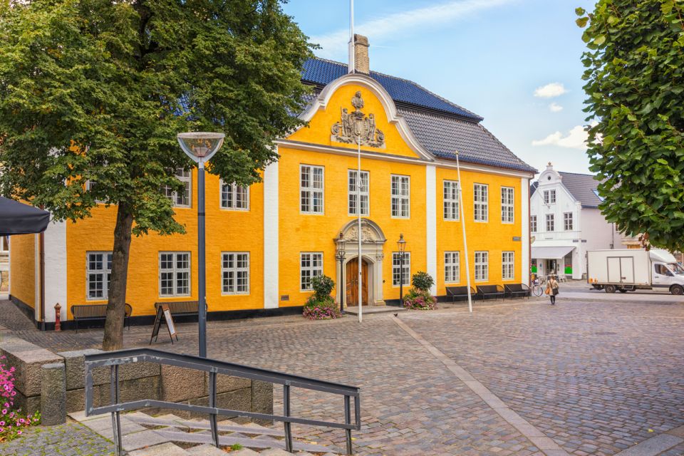 Love and Joy in Aalborg – Walking Tour for Couples - Admission Fees and Meeting Point