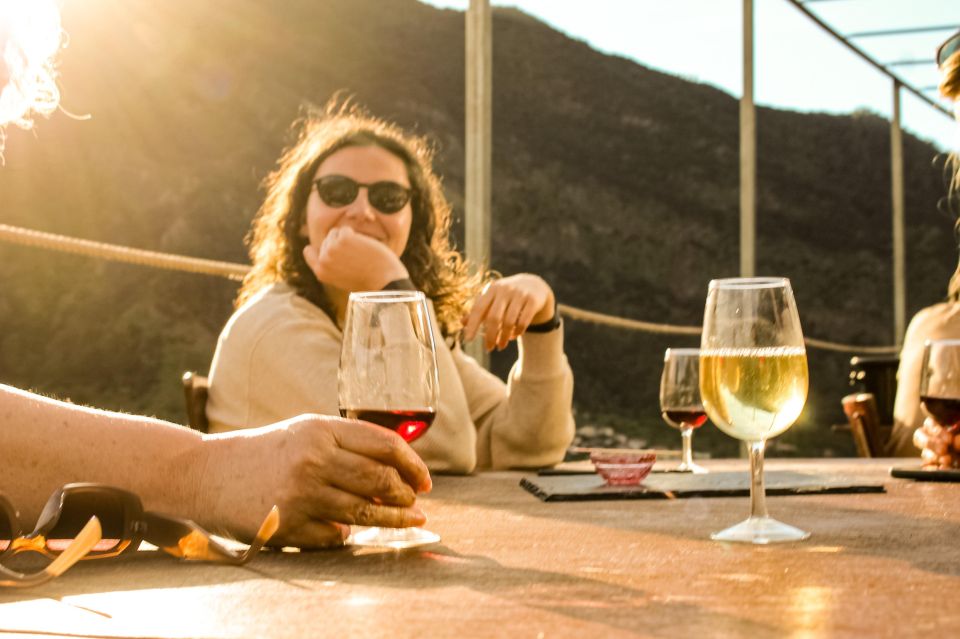 Madeira: Wine&Tapas, Cabo Girão Skywalk 4x4 Jeep Adventure - Off-road Adventure in São Vicente