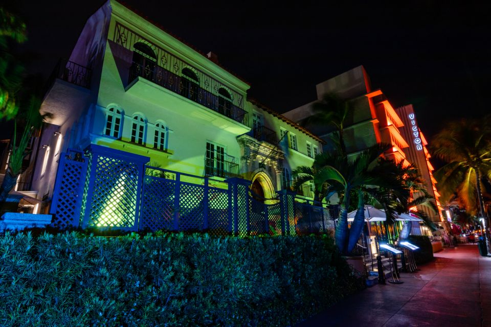 Miami: Haunts of South Beach Ghost Walking Tour - Experienced Local Tour Guide