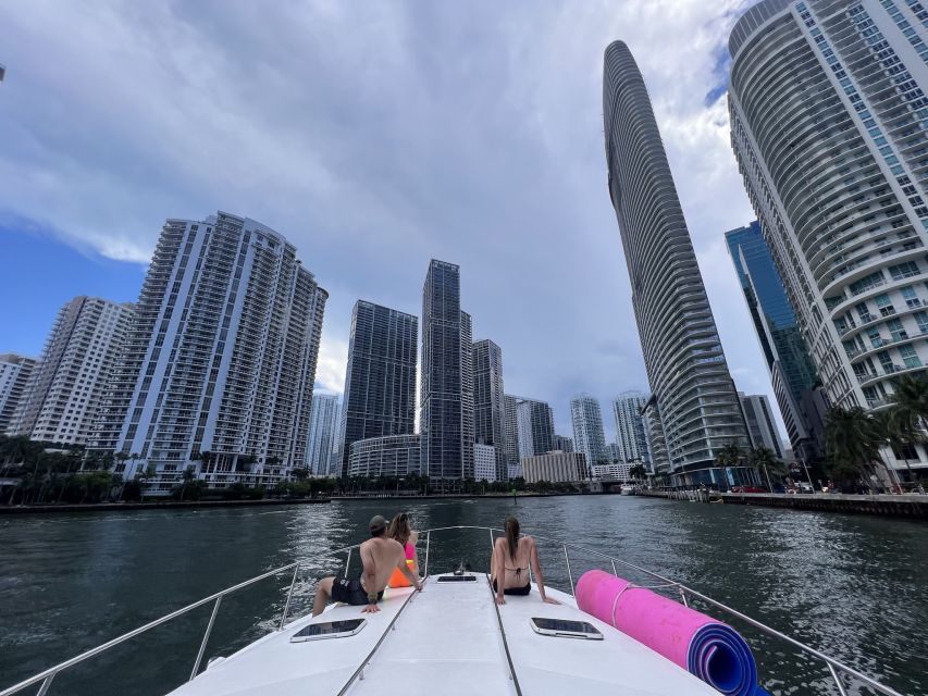 Miami: Private Yacht Rental Tour With Champagne and Snorkel - Rental Location and Duration