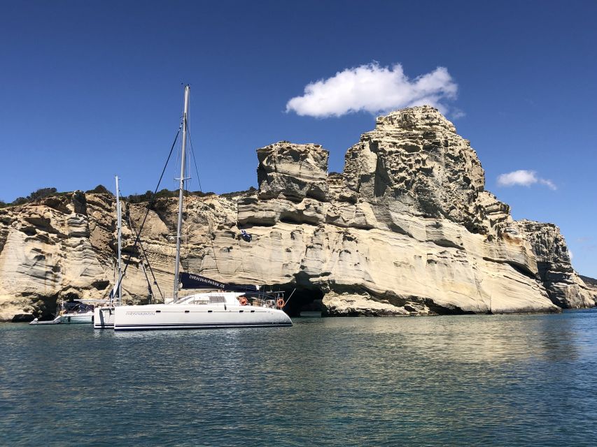 Milos: Full-Day Catamaran Cruise to Poliegos and Kleftiko - Discovering Kleftiko