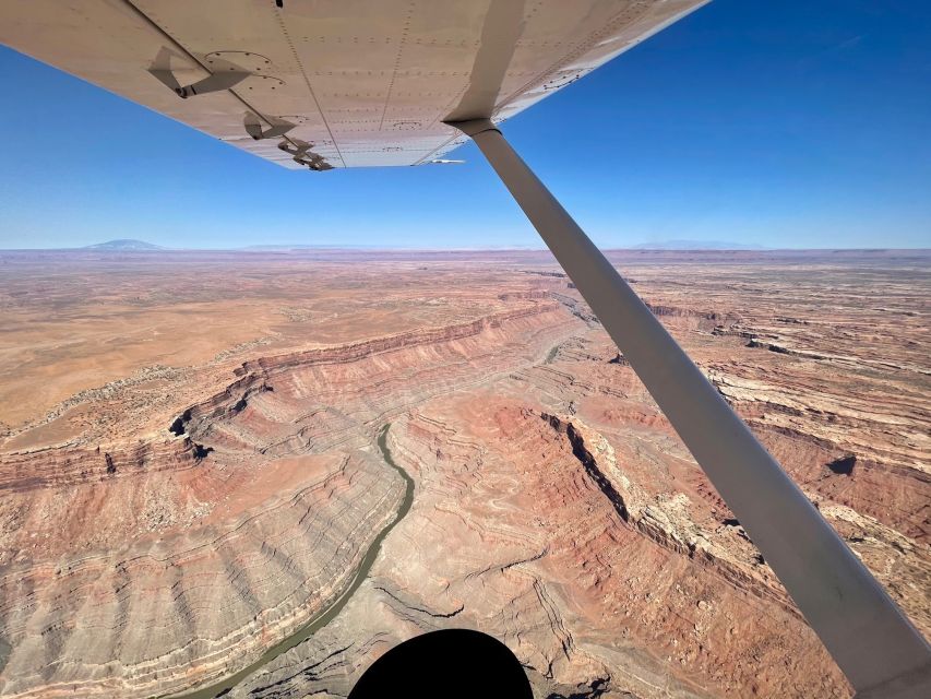 Moab: Monument Valley & Canyonlands Airplane Combo Tour - Tour Requirements