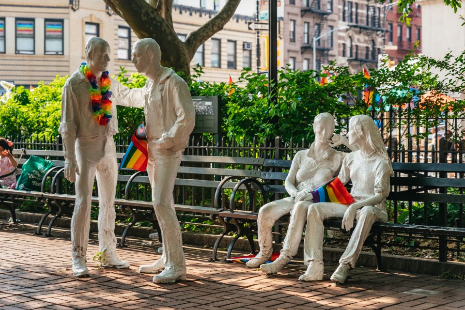 New York City: Pride Walking Tour - LGBTQ Bars and Landmarks