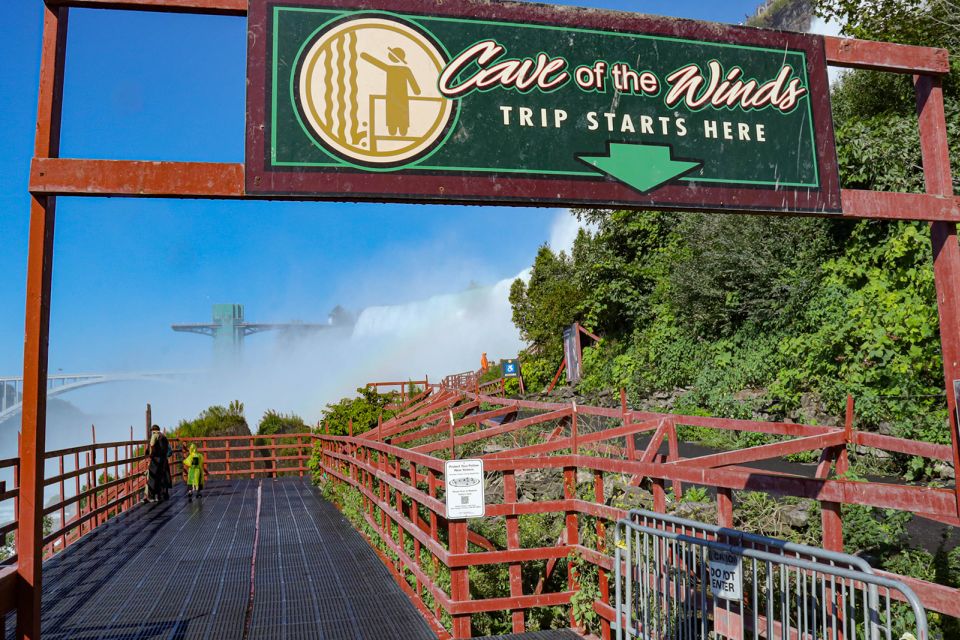 Niagara, Usa: Daredevils Walking Tour With Cave of the Winds - Important Information and Reviews