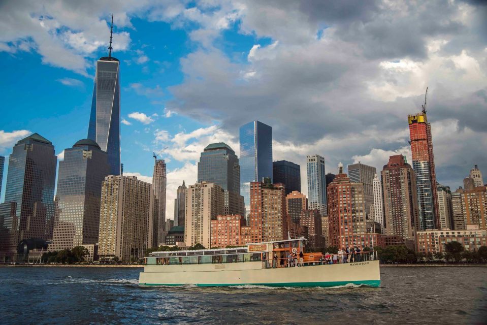 NYC: Night Holiday Lights and Cocoa Cruise - Availability and Reservations