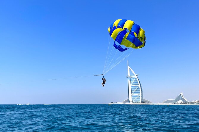 Parasailing in Dubai - Burj Al Arab View - Ratings and Acclaim