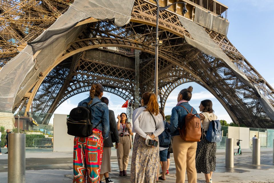 Paris: Eiffel Tower Guided Tour by Elevator - Important Reminders