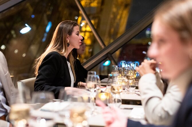 Paris Late Dinner at Eiffel Towers Madame Brasserie Restaurant - Security Considerations