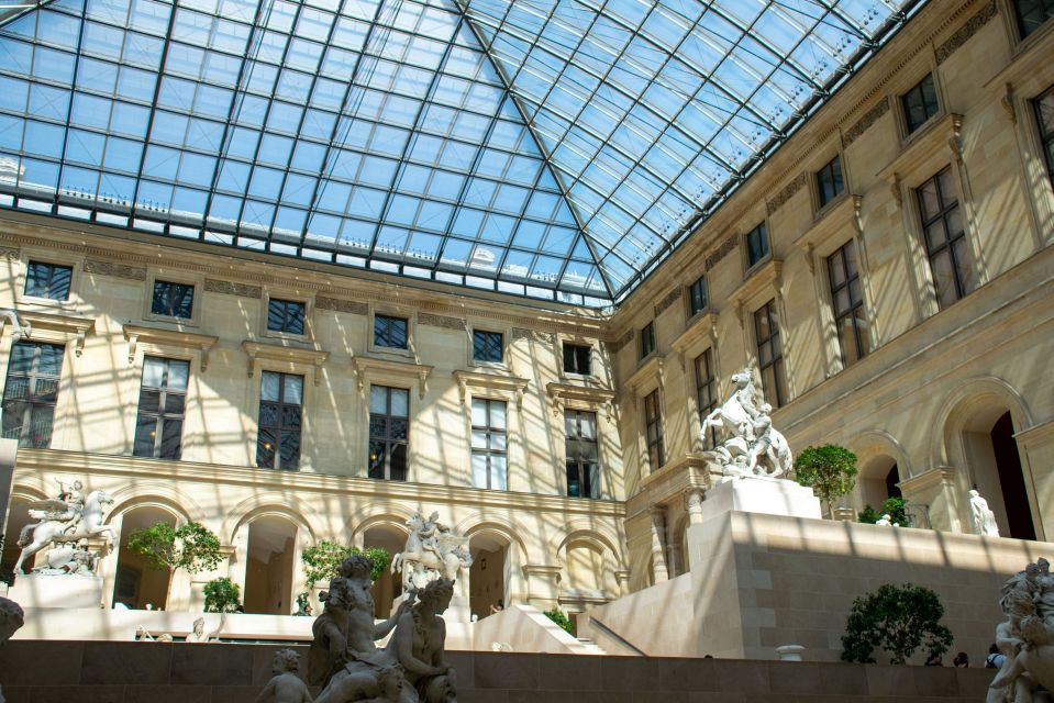 Paris: Private Louvre Museum Guided Tour With Hotel-Pickup - Booking and Inclusions