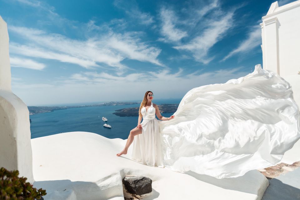 Photoshoot in Santorini With Flying Dress - Frequently Asked Questions