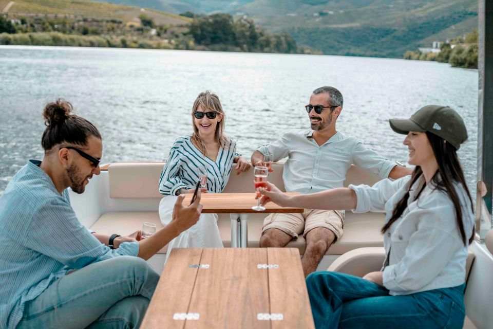 Pinhao: Douro River Solar Boat Tour - Wine Tasting Included - Group Size and Languages