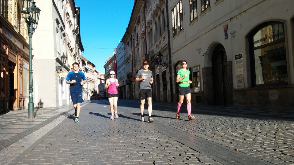 Prague 1.5-Hour Compact City Center Running Tour - Booking Information