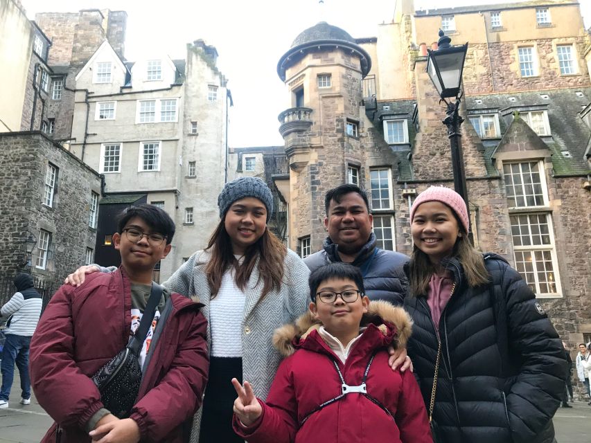 Private Customizable Edinburgh Tour With a Local - Logistics and Accessibility