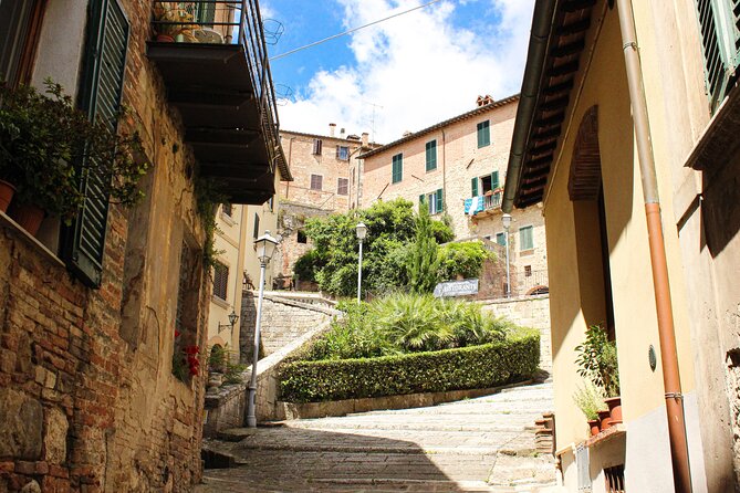 Private Guided Tour of Montepulciano With Wine Tasting - Tour Flexibility