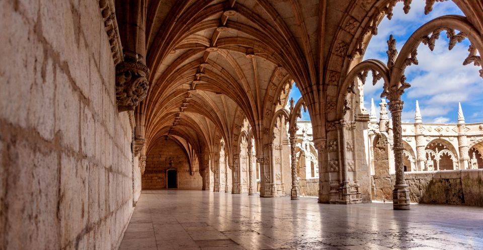 Private Tour: Christ the King, Belém, São Jorge Castle, 360° View. - Monument Entrance Fees