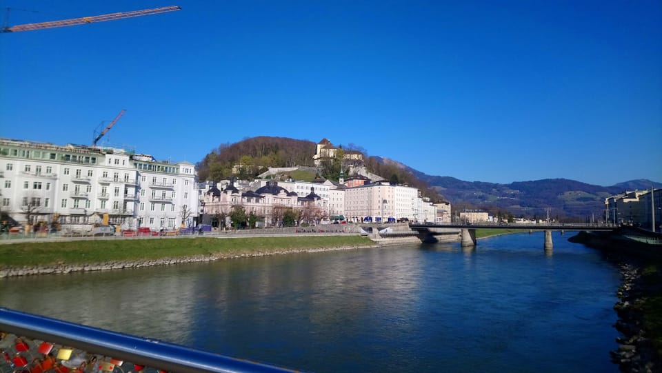 Salzburg: Sound of Music Sightseeing Walk With Audio Guide - Additional Virtual Content