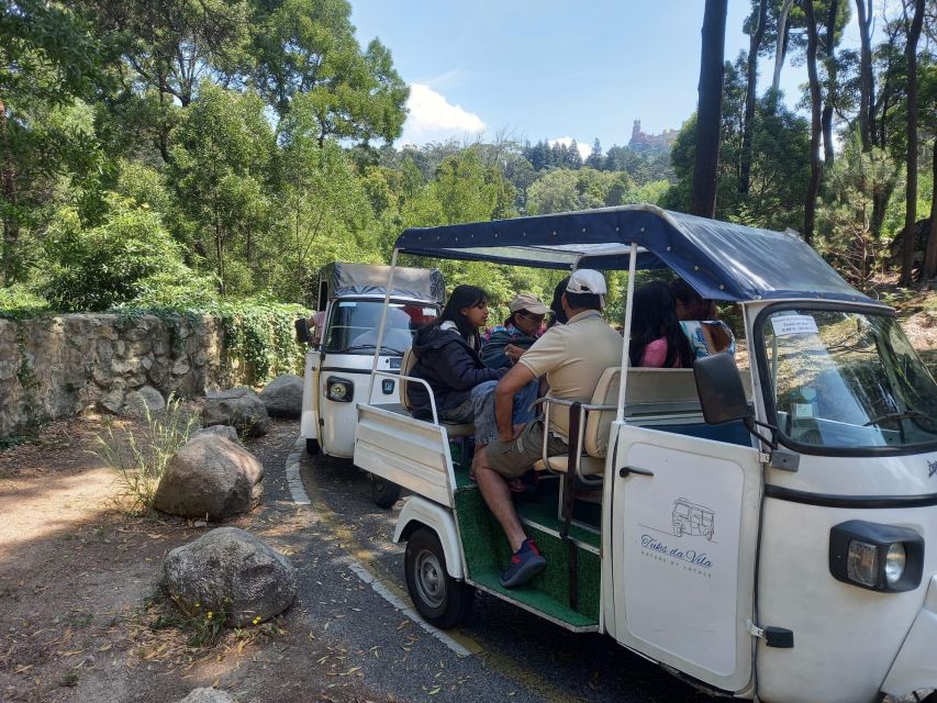 Sintra:1 Hour Tuk Tuk Experience to Pena Palace(3 Monuments) - Important Considerations