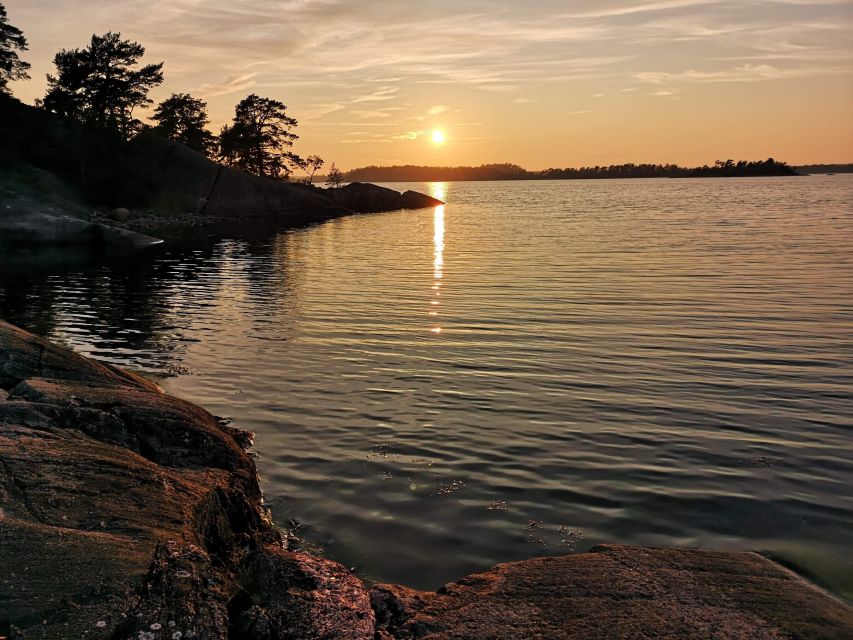 Stockholm: 3-Days Kayaking and Camping in the Archipelago - Preparing Meals on Open Fire