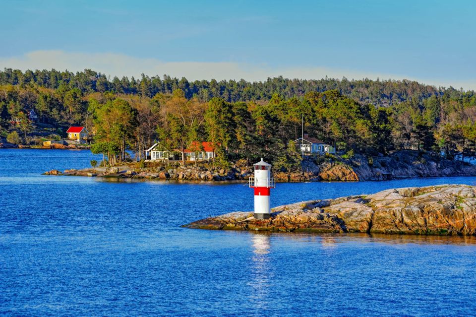 Stockholm Archipelago Boat Cruise, Gamla Stan Walking Tour - Scenic Cruising Through the Archipelago