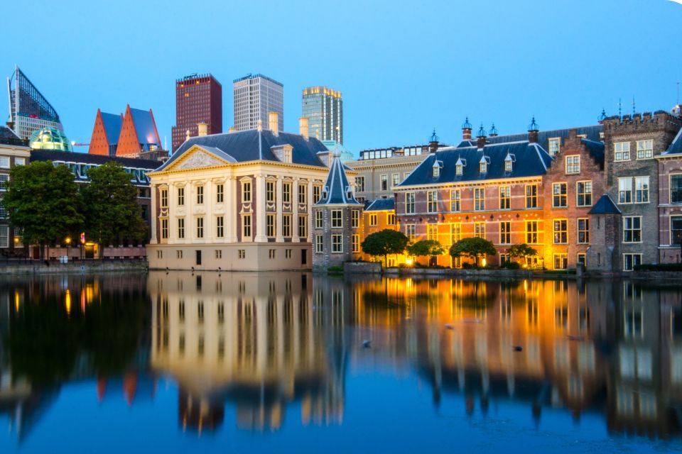 The Hague: City Exploration Game and Tour - Booking and Cancellation Policy