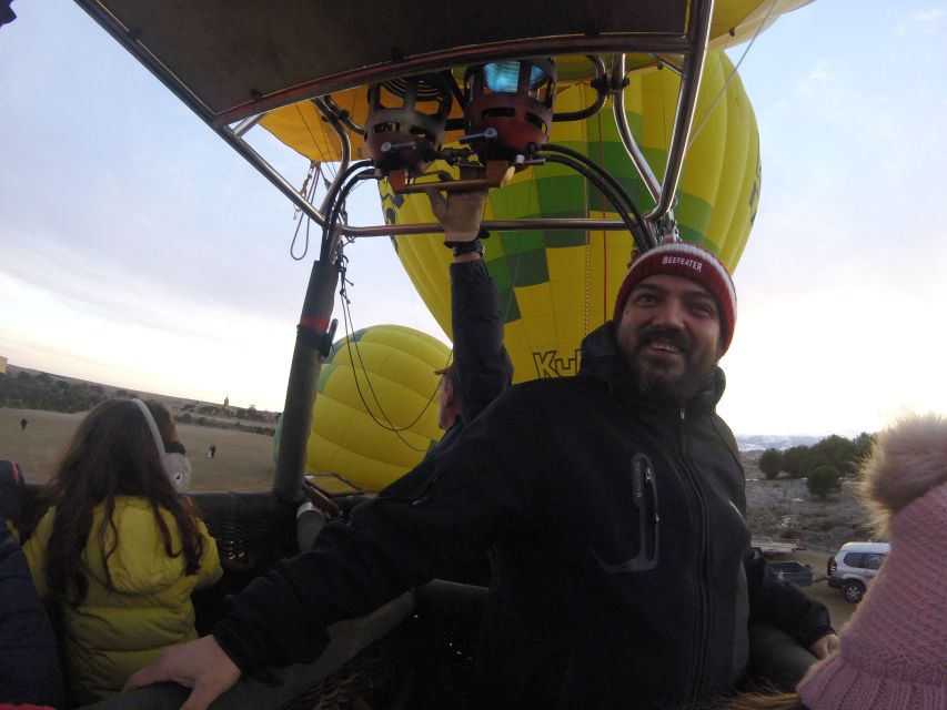 Toledo: Hot Air Balloon Ride With Spanish Breakfast - Jeep/SUV Transfer