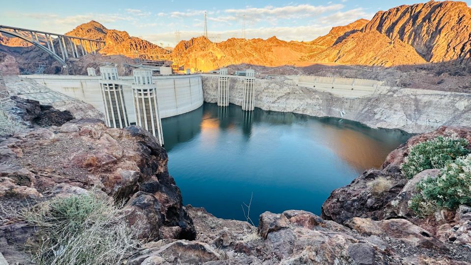 Tour to the Grand Canyon - Lake Mead National Recreation Area