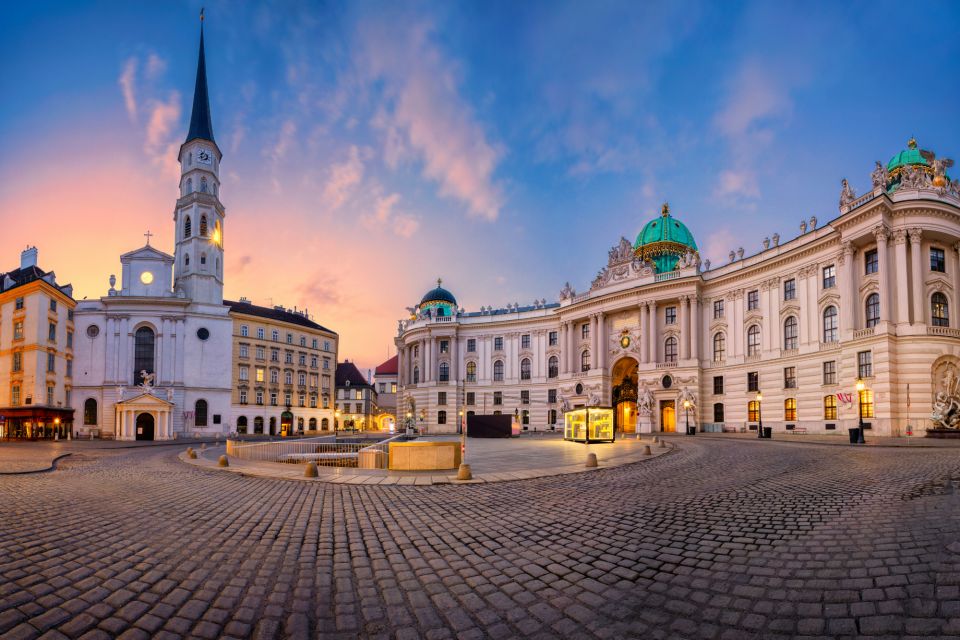 Vienna: Highlights Self-Guided Scavenger Hunt and Tour - Start and End Locations