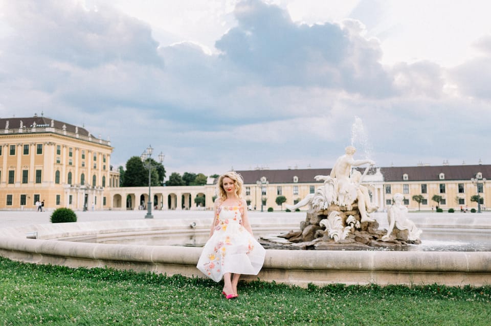 Vienna: Private Schönbrunn Gardens Photoshoot - Customer Reviews