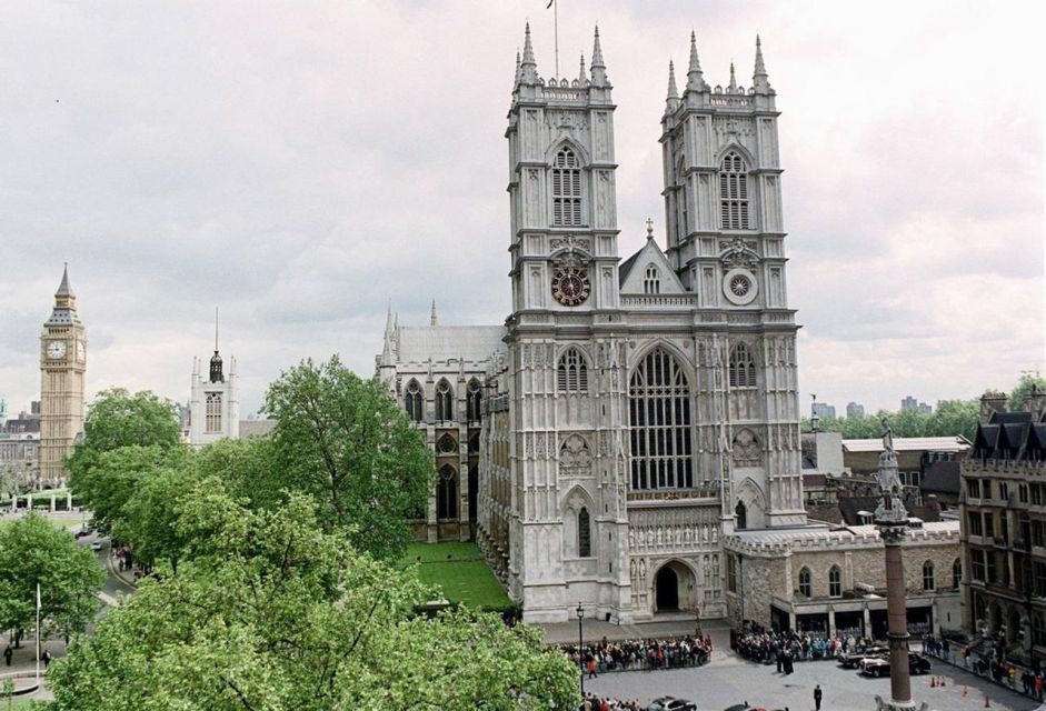 VIP Skip the Line Westminster Abbey & The Crown Highlights - Important Accessibility Considerations