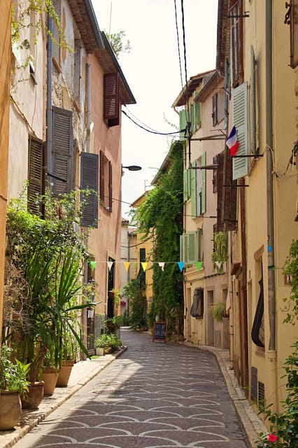 Visit Saint Paul De Vence, Antibes & Cannes: 7h Tour - Transportation and Driving Time