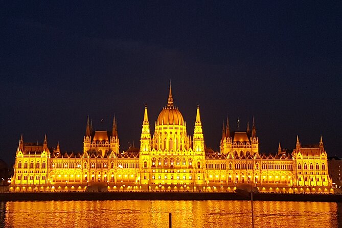 Welcome to Budapest Evening Walk - Concluding the Evening Stroll