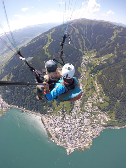 Zell Am See: Tandem Paragliding Flight - Meeting Point and Pilot Greeting