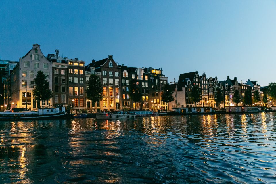 Amsterdam: Evening Canal Cruise - Frequently Asked Questions