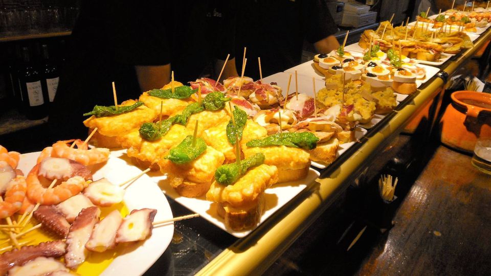 Barcelona: Evening Walking Tour in the Gaudi Area With Tapas - Things To Known