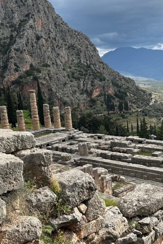 Delphi Navel Of Earth Hosios Loukas Full Day Private Tour - Frequently Asked Questions