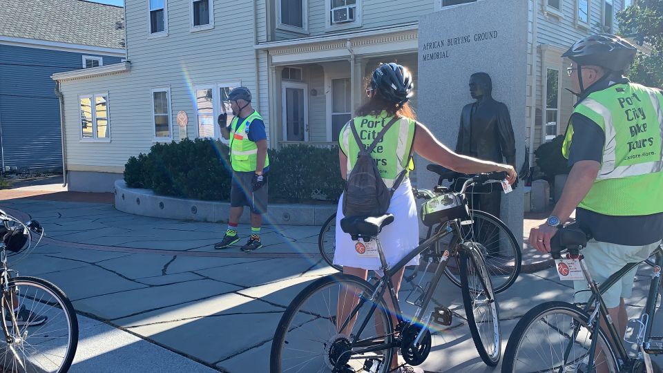 Explore the Islands & Harbor Guided Bike Tour 2-2.5 Hrs. - Frequently Asked Questions