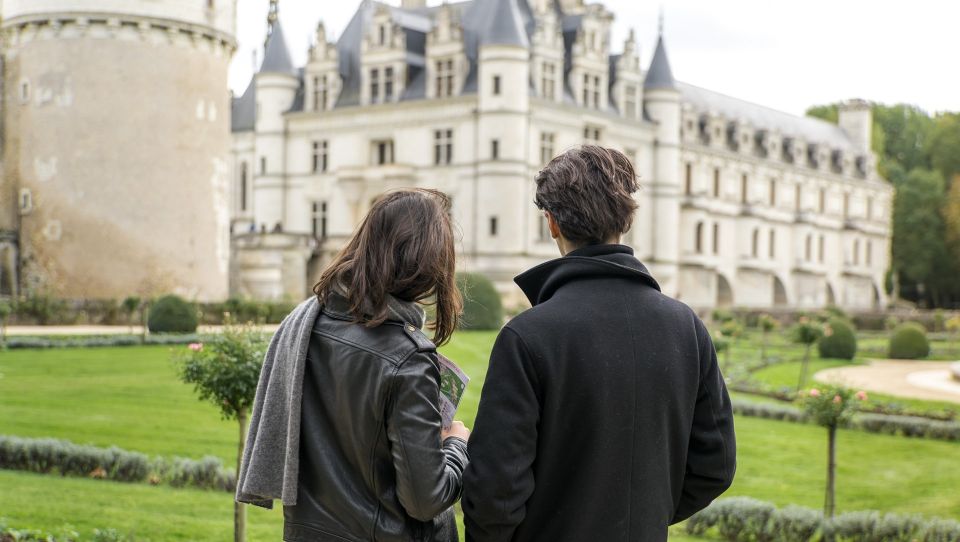 From Paris: Full-Day Loire Valley Chateaux Tour - Frequently Asked Questions