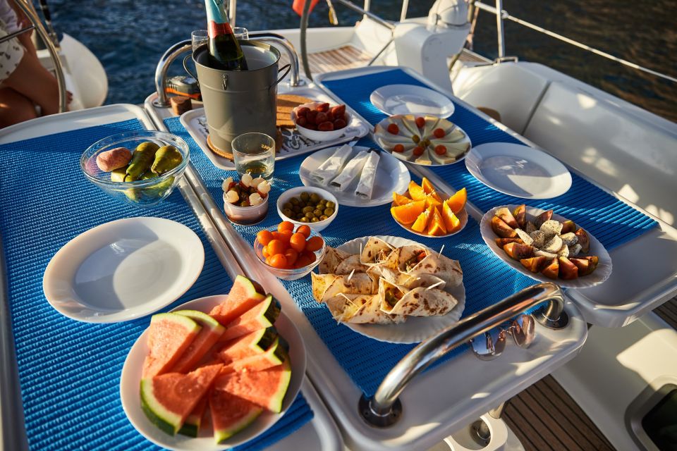 From Puerto De Mogán: Sailboat Trip With Food and Drinks - Things To Known