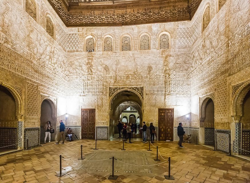 Granada: Alhambra & Nasrid Palaces Tour With Tickets - Frequently Asked Questions