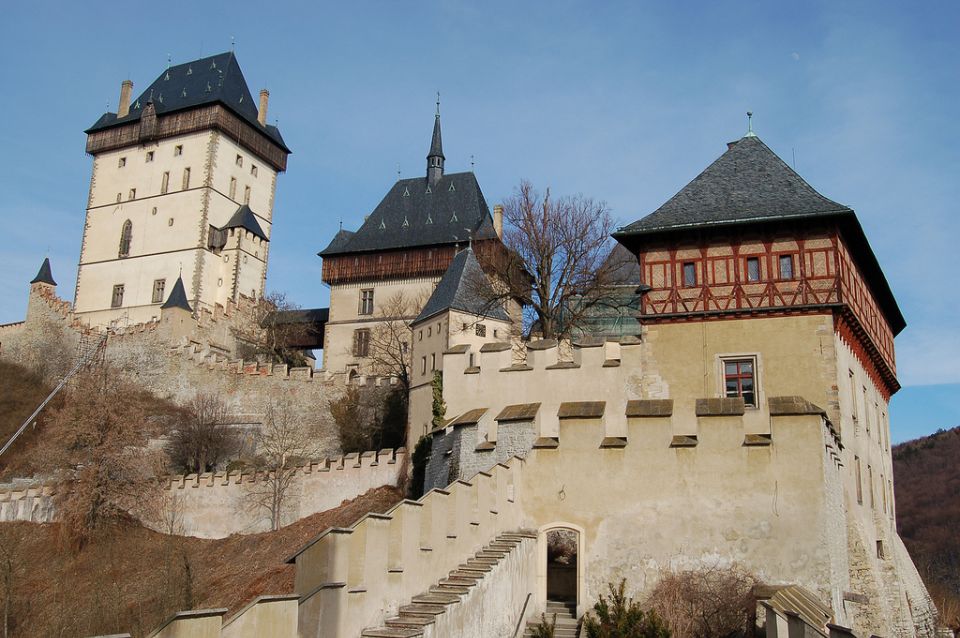 Karlstejn Castle: Skip-The-Line Ticket and Tour From Prague - Frequently Asked Questions