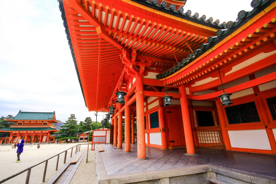 Kyoto: Imperial Palace & Nijo Castle Guided Walking Tour - Frequently Asked Questions