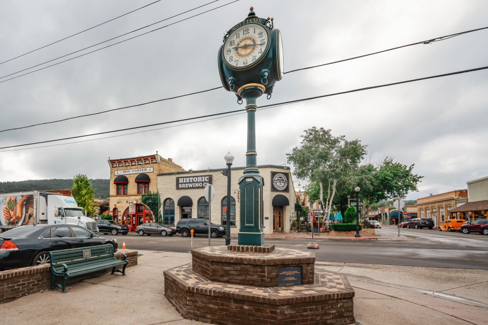 Las Vegas 2-Day Grand Canyon Railway Bearizona Meteor Crater - Frequently Asked Questions